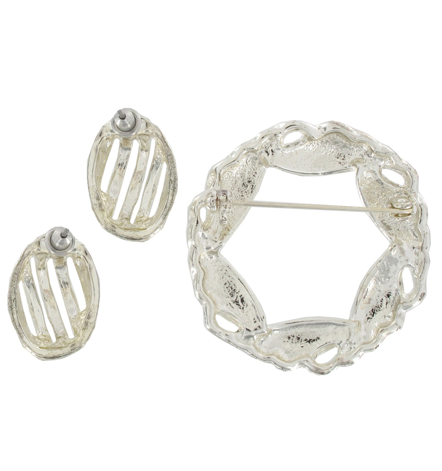 Silver Tone Wreath Brooch Pin 1 3/4" Oval Stud Pierced Earrings 7/8" Jewelry Set