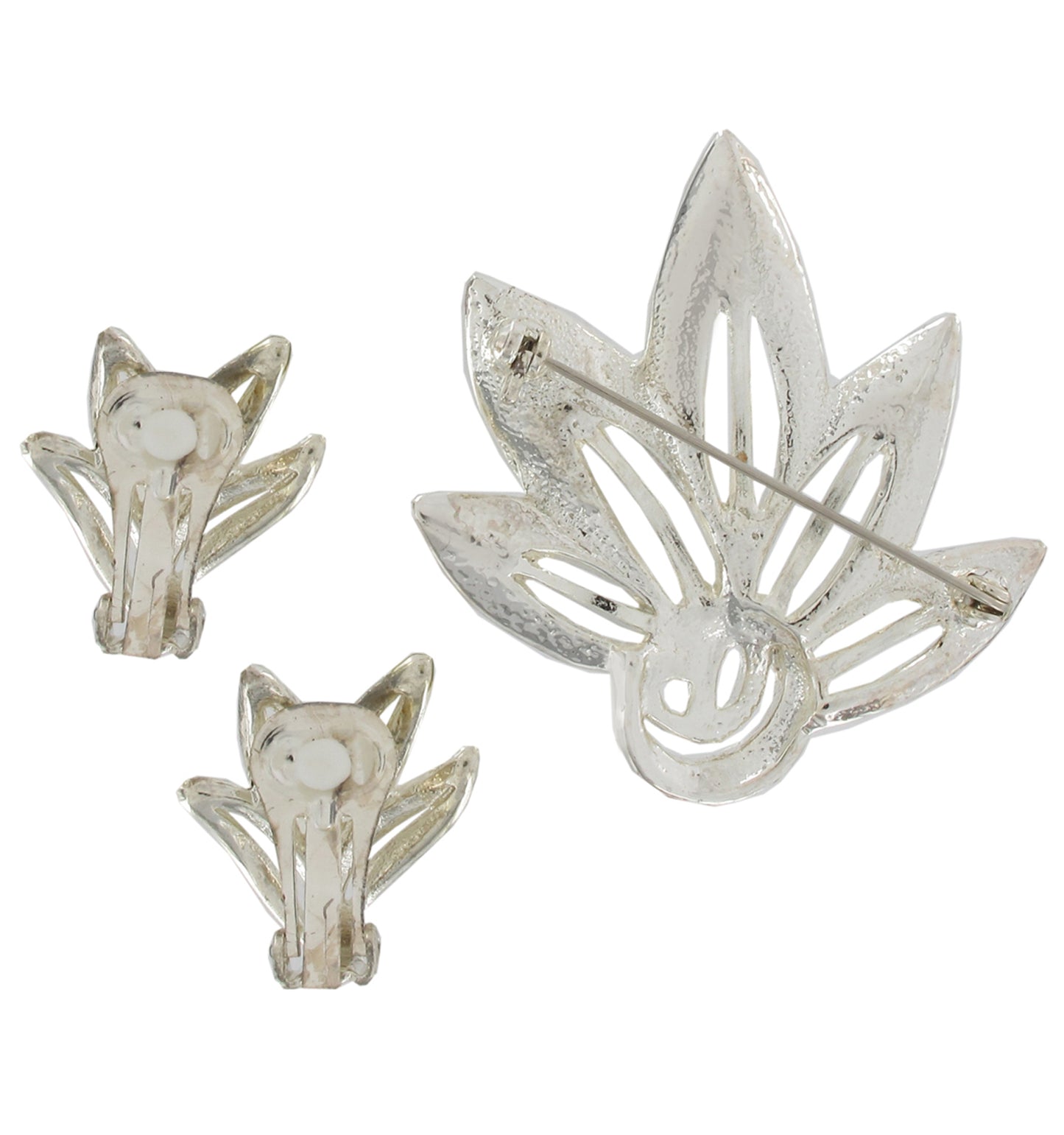 Silver Tone Leaf Clip On Earrings 1" + Pin Brooch 1 1/2" Jewelry Set