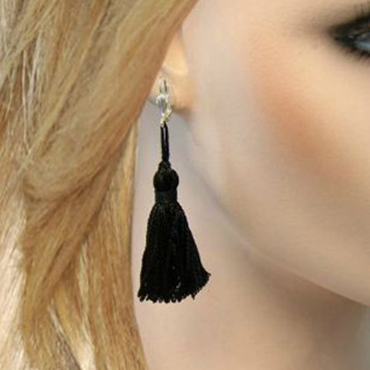 Black Tassel Duster Dangle Chandelier Pierced Earrings Silver Tone 3 1/4"